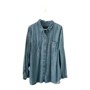 Banana Republic Denim Boyfriend Fit Button Down Top Size XL
